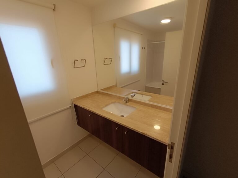 ebb9a30e-888f-491e-ae63-2af7afb44d0f